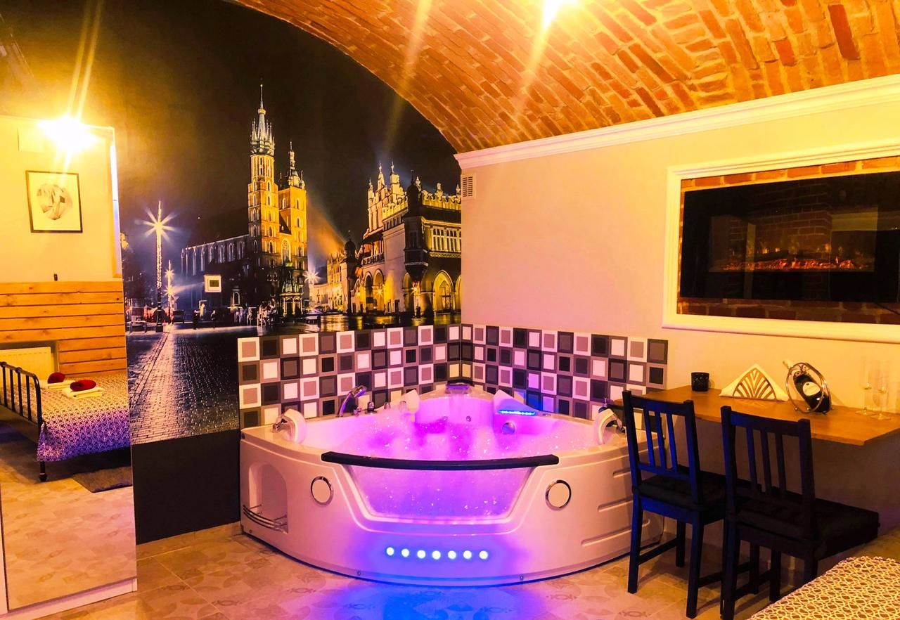 Отели типа «постель и завтрак» UNDERGROUND Jacuzzi Rooms Краков-46